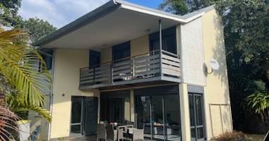 villa familiale st francois libre de toute occupation t5/6