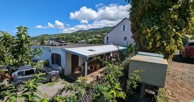 a vendre - une maison sur deux niveaux, type f4 et f3 de 180 m2 environs - les avirons - 315 000 € hai