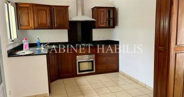 À louer -  maison t5 d'environ 103,31 m2 - mont-vert-les-hauts - loyer 1 073,00 € + charges 50,00 €