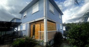 exclusif - f4 à la rivière, proche commerces
