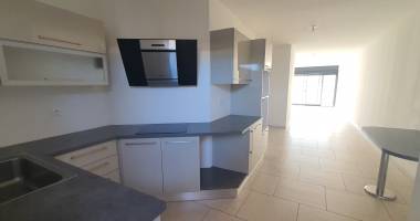 appartement t3 - le port