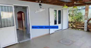 maison f3 à saint-joseph (henri tafa 0692540262)