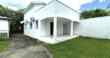 appartement f3 avec jardin privatif convenance à saisir